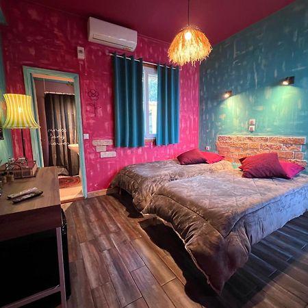 Antares Boutique Guesthouse Perama  Zewnętrze zdjęcie