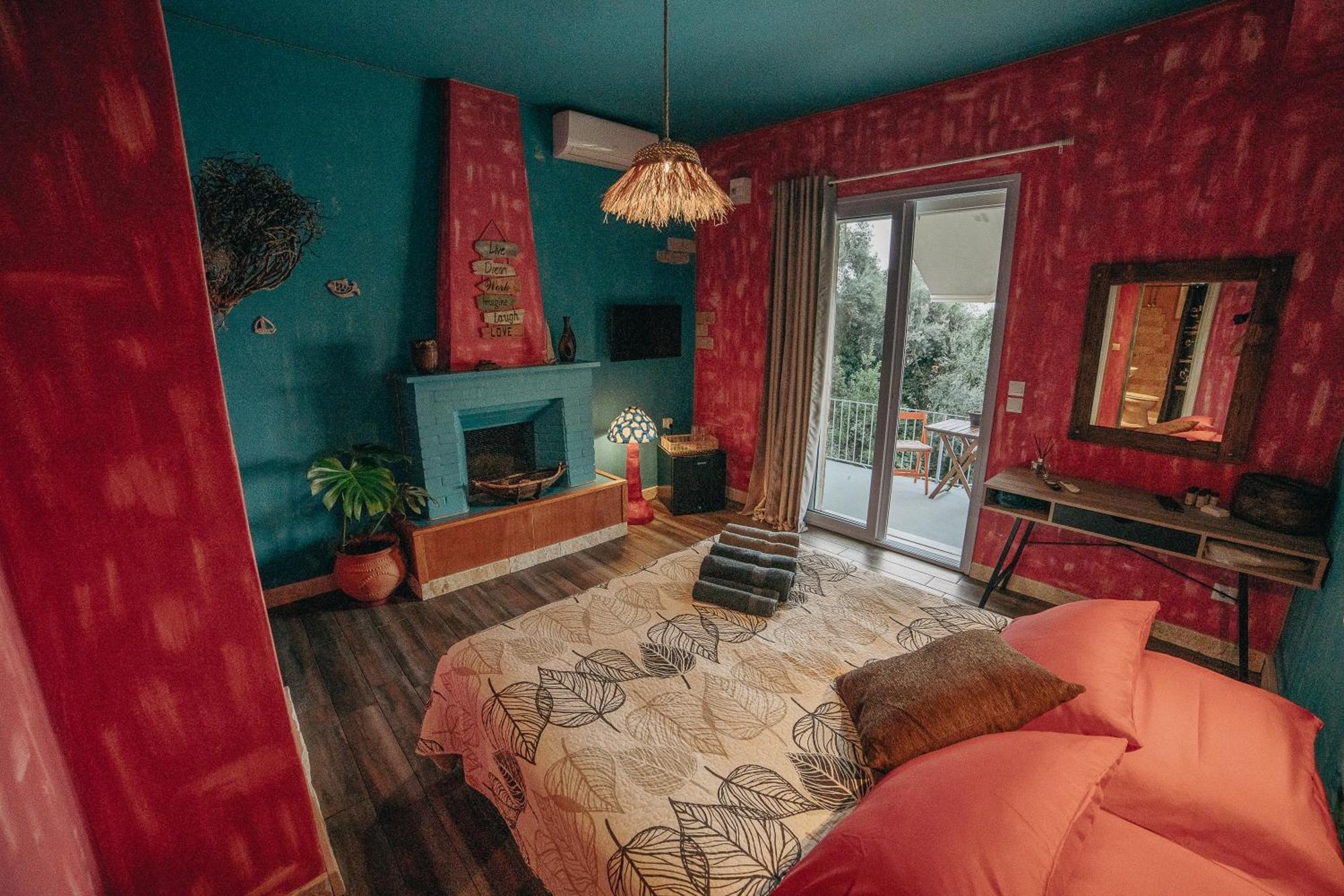 Antares Boutique Guesthouse Perama  Zewnętrze zdjęcie