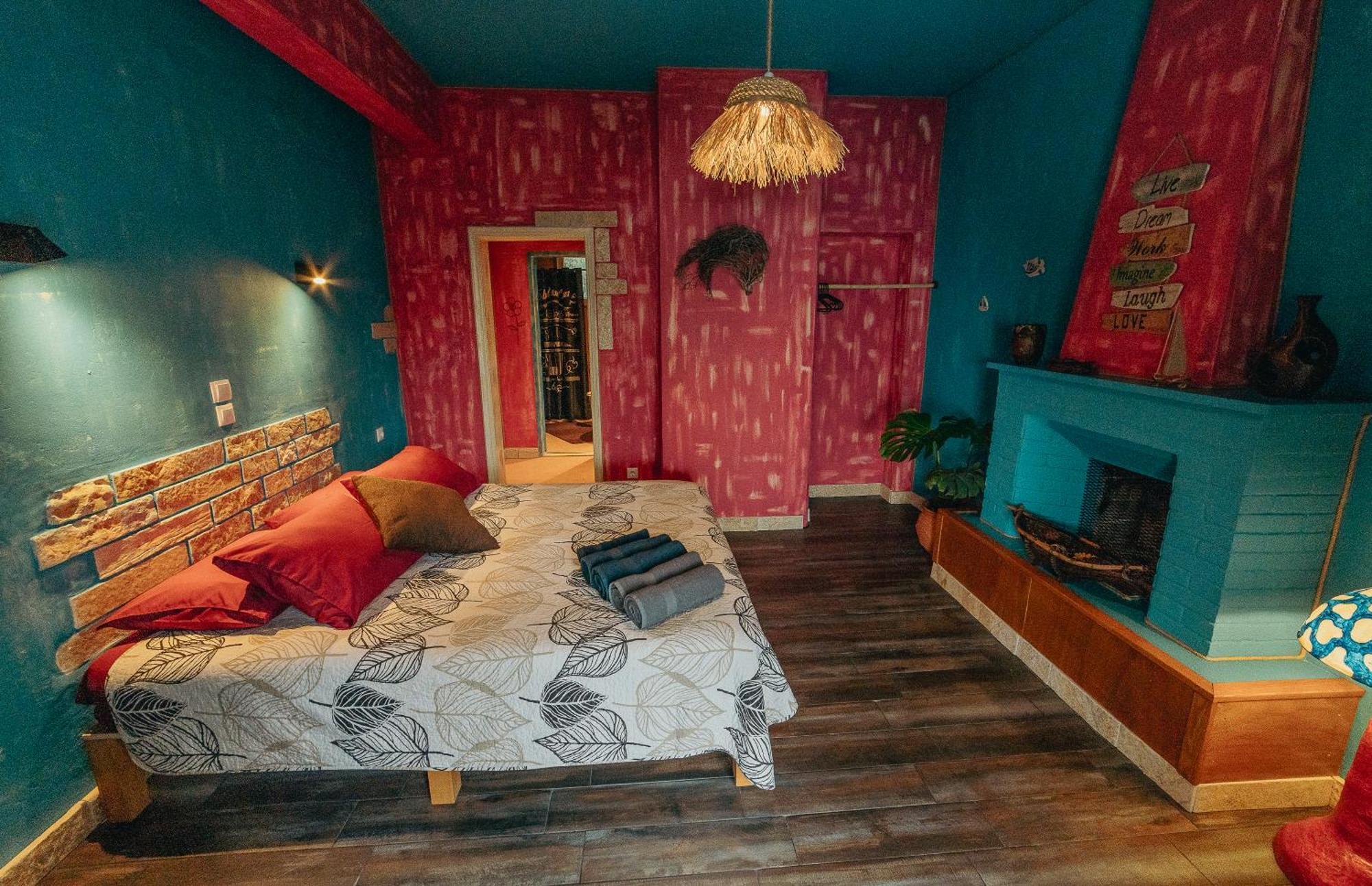 Antares Boutique Guesthouse Perama  Zewnętrze zdjęcie